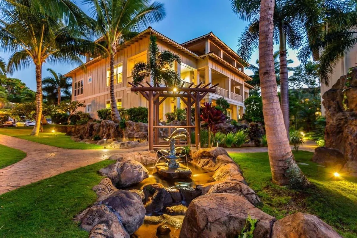 Elegant Poolside Penthouse W Private Elevator Villa Koloa
